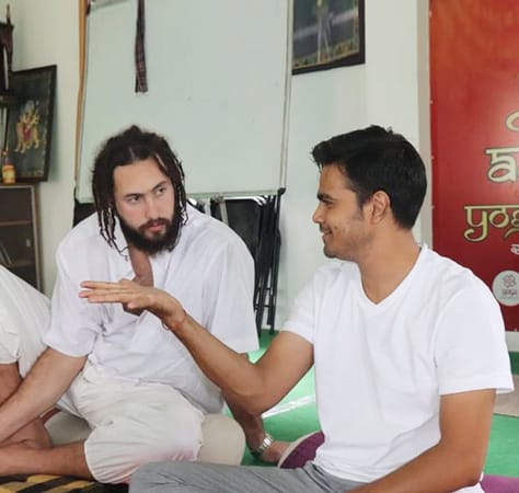 Best yoga teacher training Rishikesh, India-Niraml Yog Rishikesh